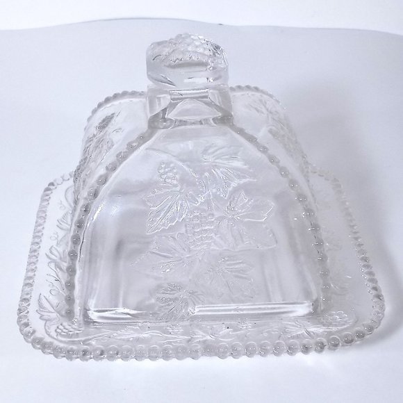 Vintage Pressed Glass Covered Plate‎ with Berry Vines and leaves  #1016 - Picture 5 of 11